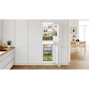 Bosch KIN85NSE0G Built-in 50/50 Fridge Freezer