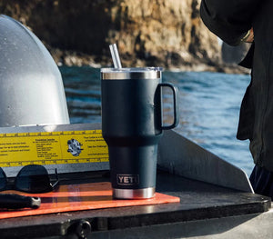 YETI Rambler Straw Mug 35oz (1L)